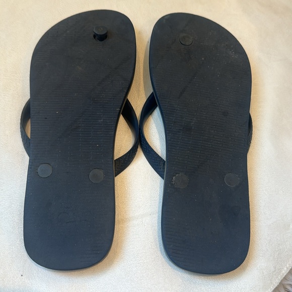 Havaianas navy flip flops 10/11 - Picture 3 of 3